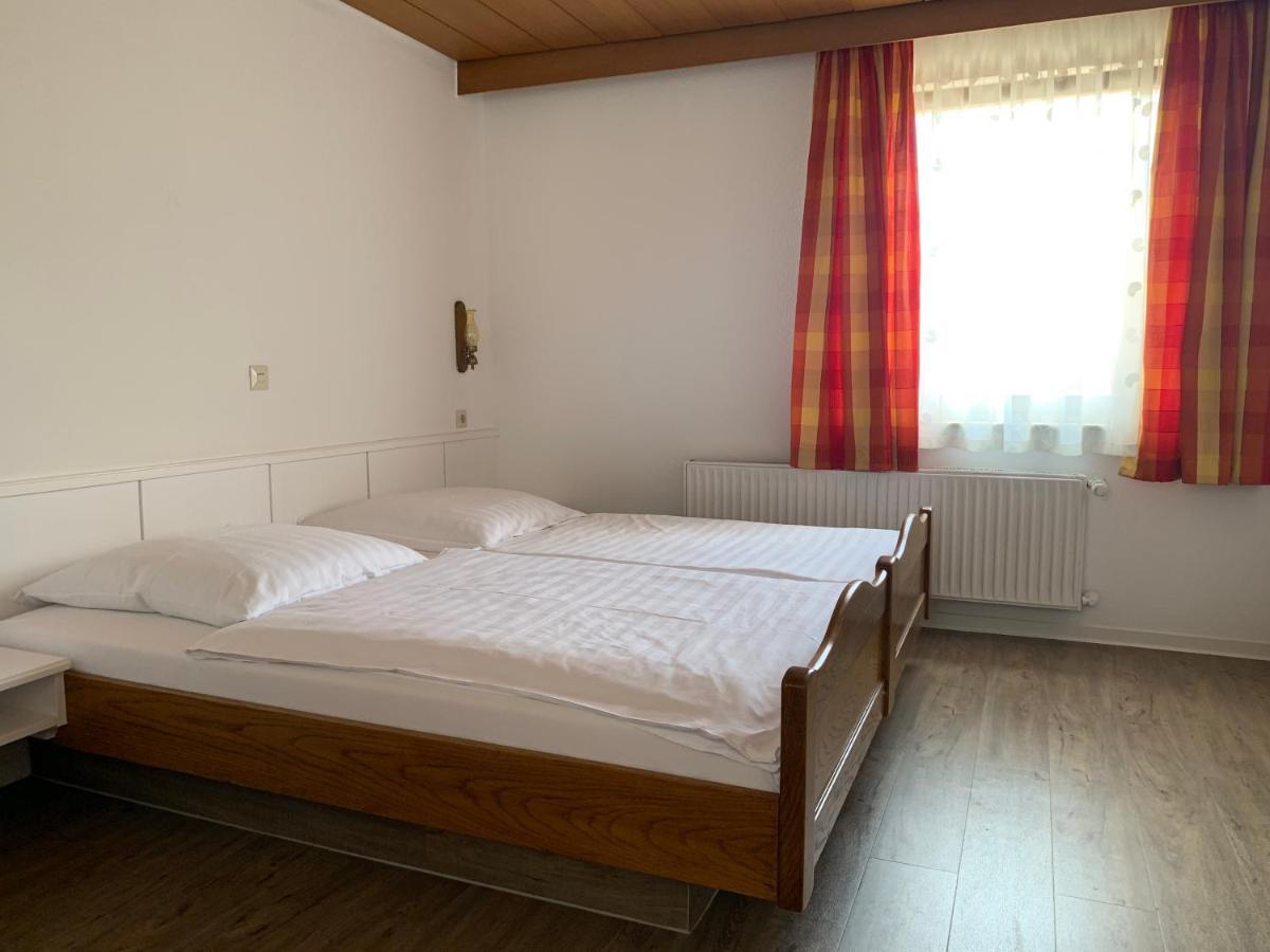 Gasthof Zum Baeren Asperg Zewnętrze zdjęcie